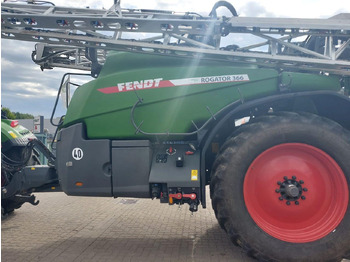 تأجير Fendt Rogator 366 Fendt Rogator 366: صور 4 تأجير Fendt Rogator 366 Fendt Rogator 366: صور 4