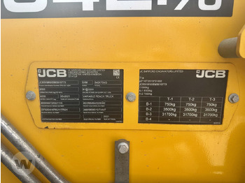 رافعة تلسكوبية JCB