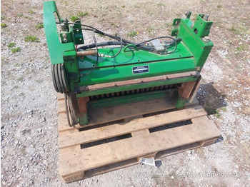 معدات حصادة الأعلاف JOHN DEERE