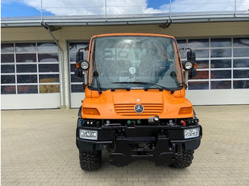 سيارة بلدية Unimog 300 - U300 405 28539 mit Wandlerkupplung Me: صور 2