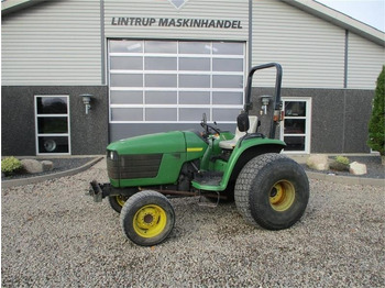 جرار JOHN DEERE