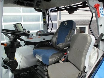 تأجير New Holland T7.230 AutoCommand, meget velholdt traktor  New Holland T7.230 AutoCommand, meget velholdt traktor: صور 3