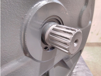 مضخة هيدروليكية HITACHI