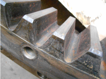 حلقة الدوران - آلات البناء Hitachi EX220 - 6007641: صور 3