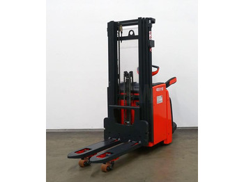 معدات تكديس LINDE L