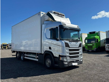 مبردة شاحنة SCANIA R 500