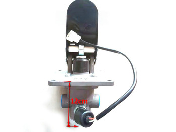 أجزاء الفرامل - اللودر بعجل جديد Qingdao Promising Air Brake Foot Valve Assembly fits China Loader: صور 3
