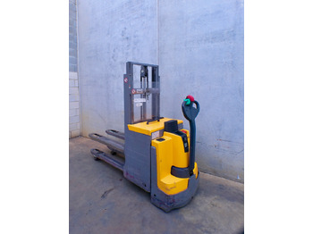 معدات تكديس JUNGHEINRICH EJD