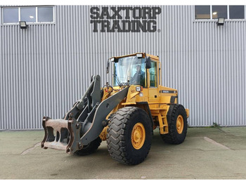 اللودر بعجل VOLVO L90D