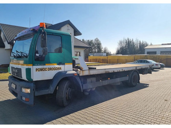 سيارة السحب للتصليح MAN