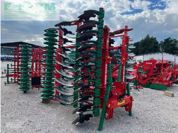 ال معدات حراثه AGRO-MASZ