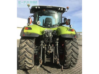 جرار CLAAS axion 810: صور 5