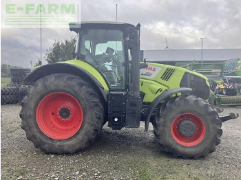 جرار CLAAS Axion 830