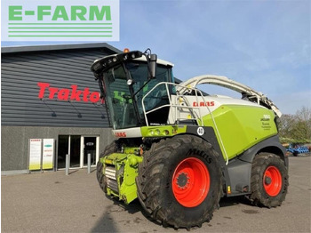 معدات حصادة الأعلاف CLAAS Jaguar 950