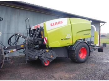 مكبس البالات المستطيله CLAAS