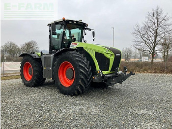 جرار CLAAS Xerion 4000