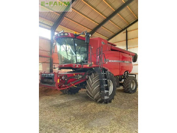 حصادة شاملة CASE IH