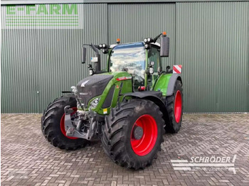جرار FENDT 724 Vario