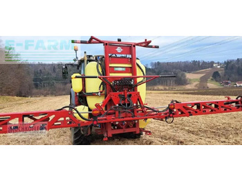 آلة الرش المقطورة HARDI