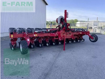 وضع البذور فى خطوط HORSCH