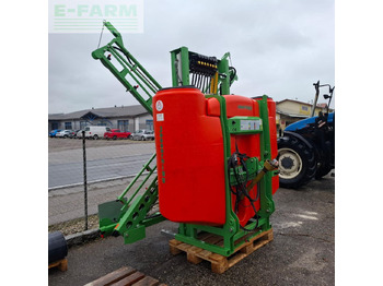 آلة الرش المقطورة JESSERNIGG