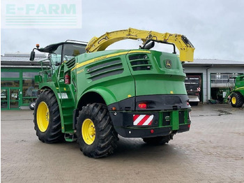 حصادة الأعلاف John Deere 8600: صور 5