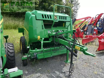 مكبس البالات المستطيله JOHN DEERE