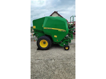 مكبس البالات المستطيله JOHN DEERE