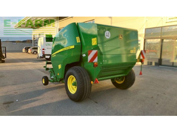 مكبس البالات المستطيله John Deere f441r hc 25: صور 3