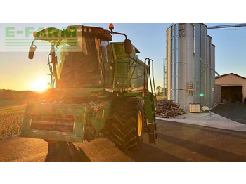 حصادة شاملة JOHN DEERE T550