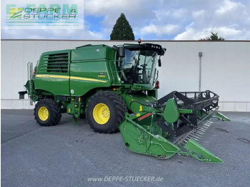 حصادة شاملة JOHN DEERE T550
