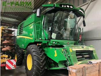 حصادة شاملة JOHN DEERE T560