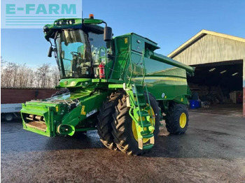 حصادة شاملة JOHN DEERE T670