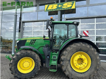 جرار JOHN DEERE 6215R