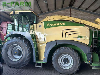 حصادة الأعلاف KRONE