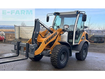 حفارة مصغرة LIEBHERR L 506