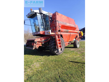 حصادة شاملة MASSEY FERGUSON