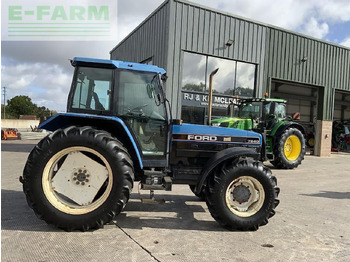 جرار NEW HOLLAND