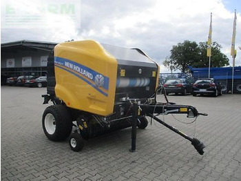 مكبس البالات المستطيله New Holland br 150 utility: صور 4 مكبس البالات المستطيله New Holland br 150 utility: صور 4