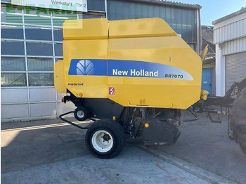 مكبس البالات المستطيله NEW HOLLAND