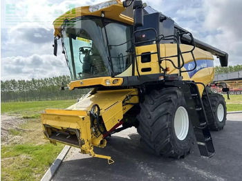 حصادة شاملة New Holland cx 8090: صور 2