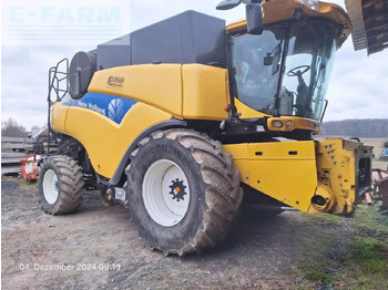 حصادة شاملة NEW HOLLAND CR9080