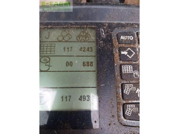 مكبس البالات المستطيله New Holland roll belt 150: صور 2