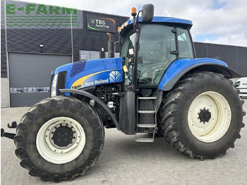 جرار NEW HOLLAND T8000