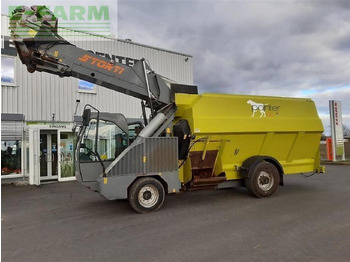 المعدات لتربية الماشية