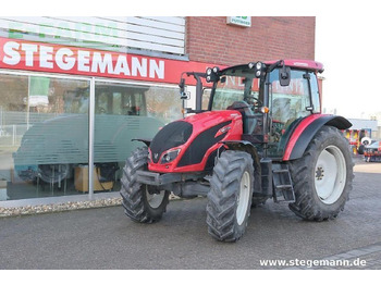 جرار VALTRA A104