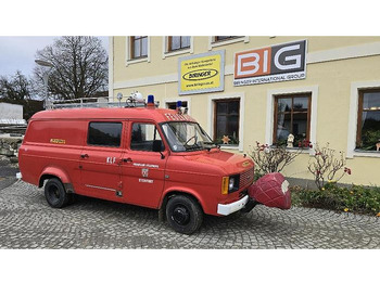 الشاحنات الصغيرة FORD Transit