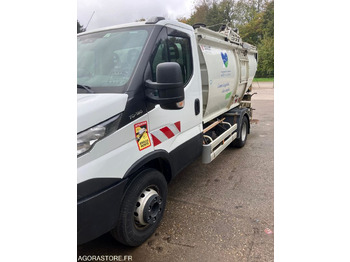 شاحنة القمامة IVECO