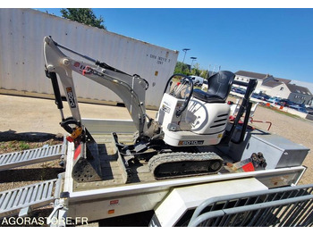 حفارة مصغرة JCB