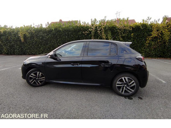 سيارة PEUGEOT
